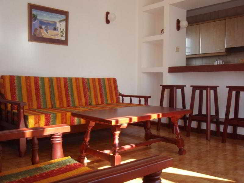 Apartamentos Las Palmeras I 2