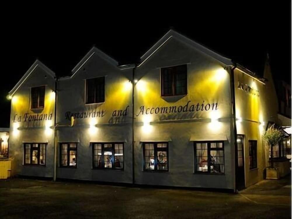 La Fontana Italian Restaurant With Rooms 1