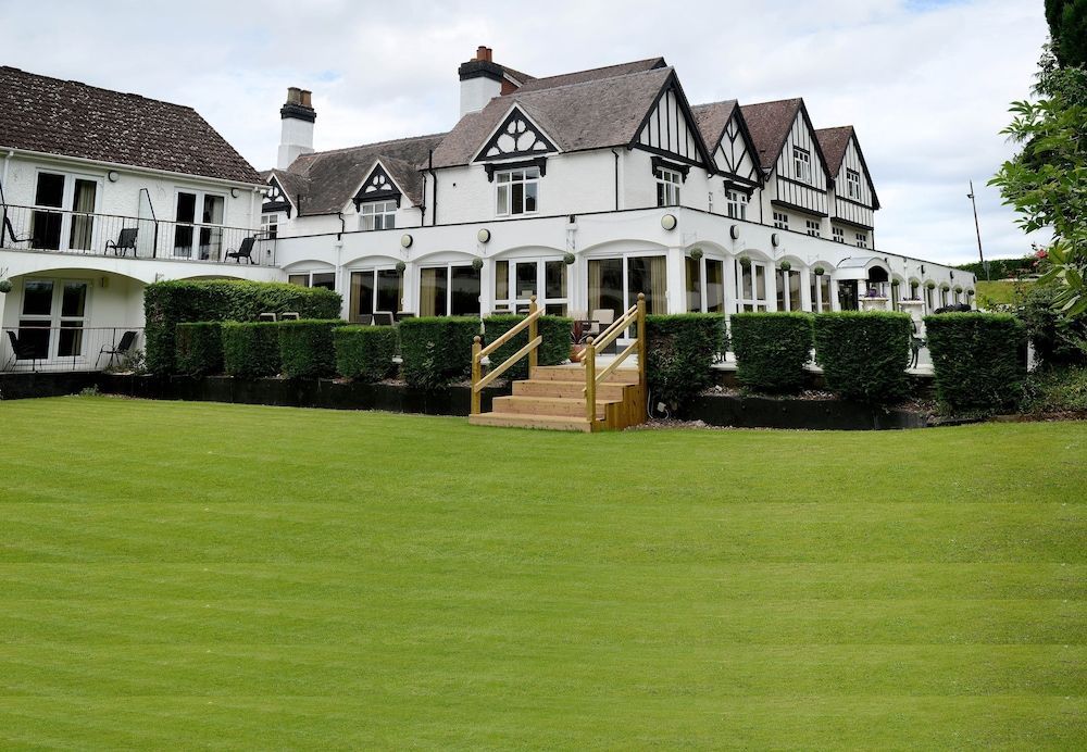 Buckatree Hall Hotel 1