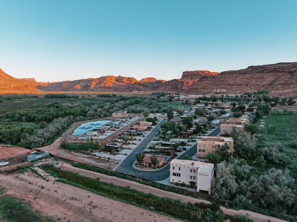 Village Camp Moab 1