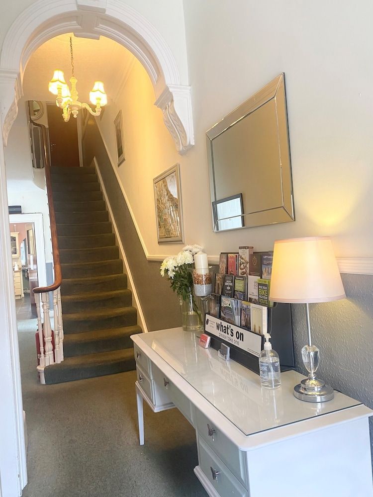 Friars Rest Guest House 2