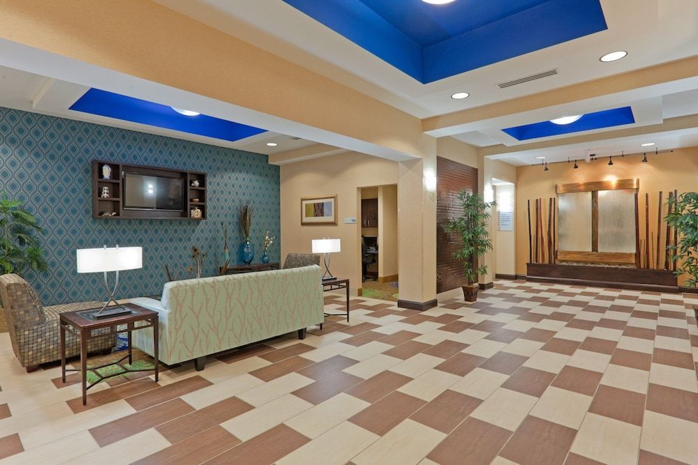 Holiday Inn Express COLUMBIA by IHG 1