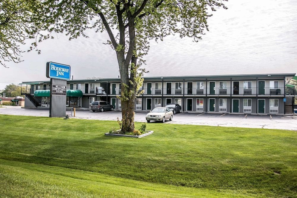 Rodeway Inn Grand Haven 1
