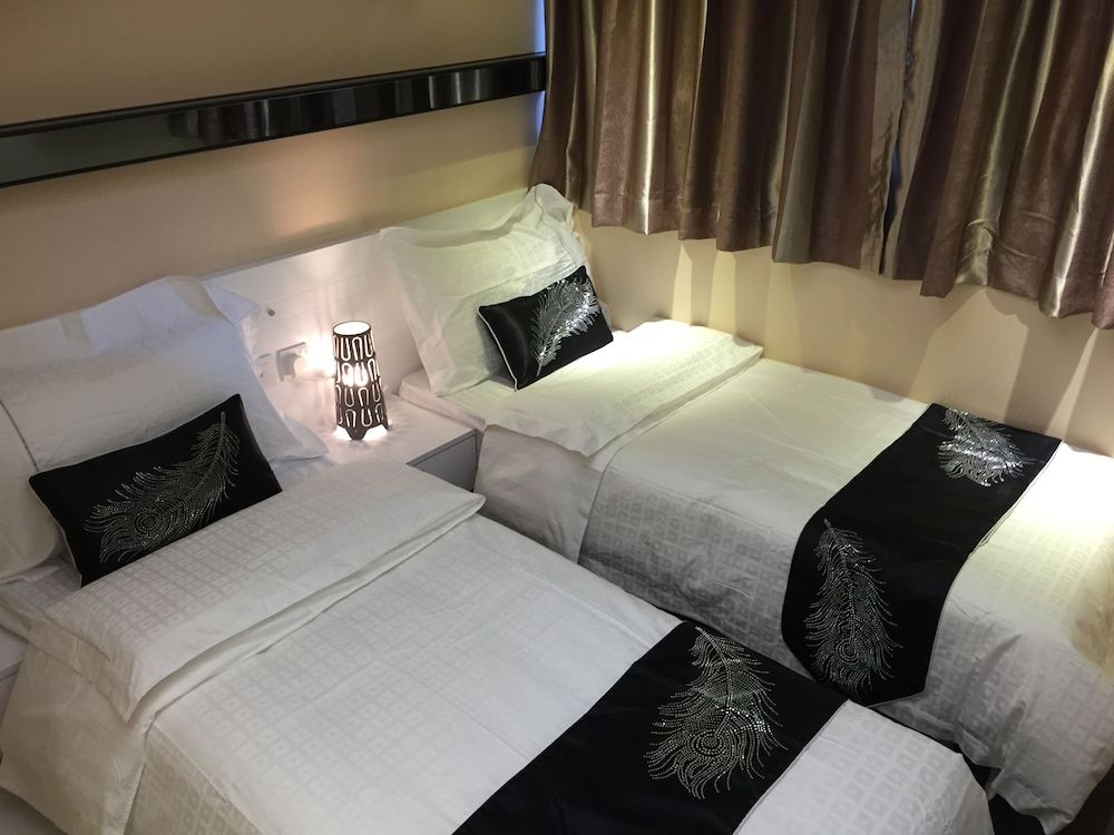 Seasons Hotel - Causeway Bay 1