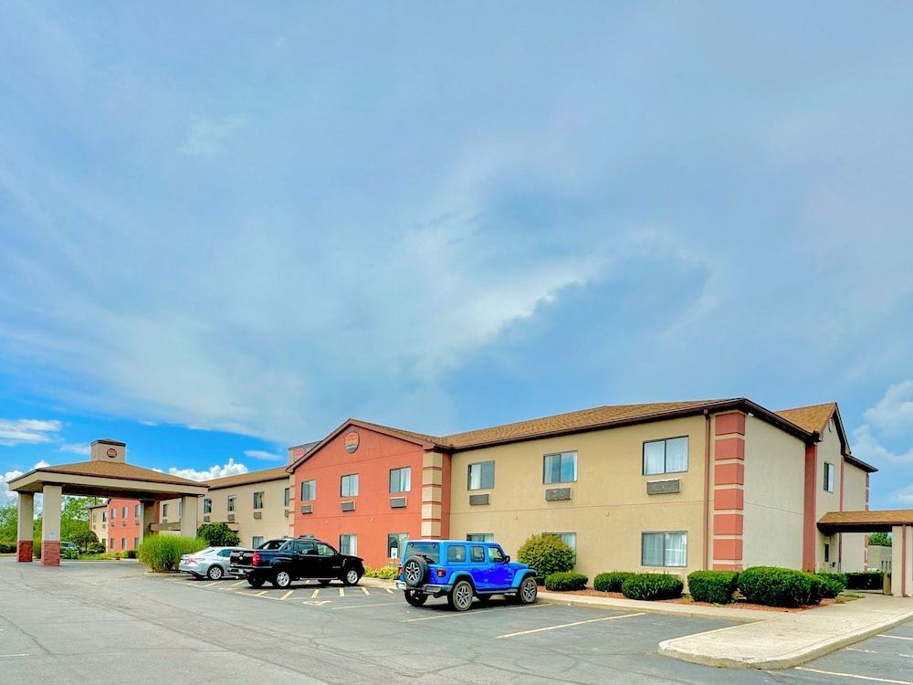 FairBridge Inn & Suites Batavia-Darien Amusement Park 1