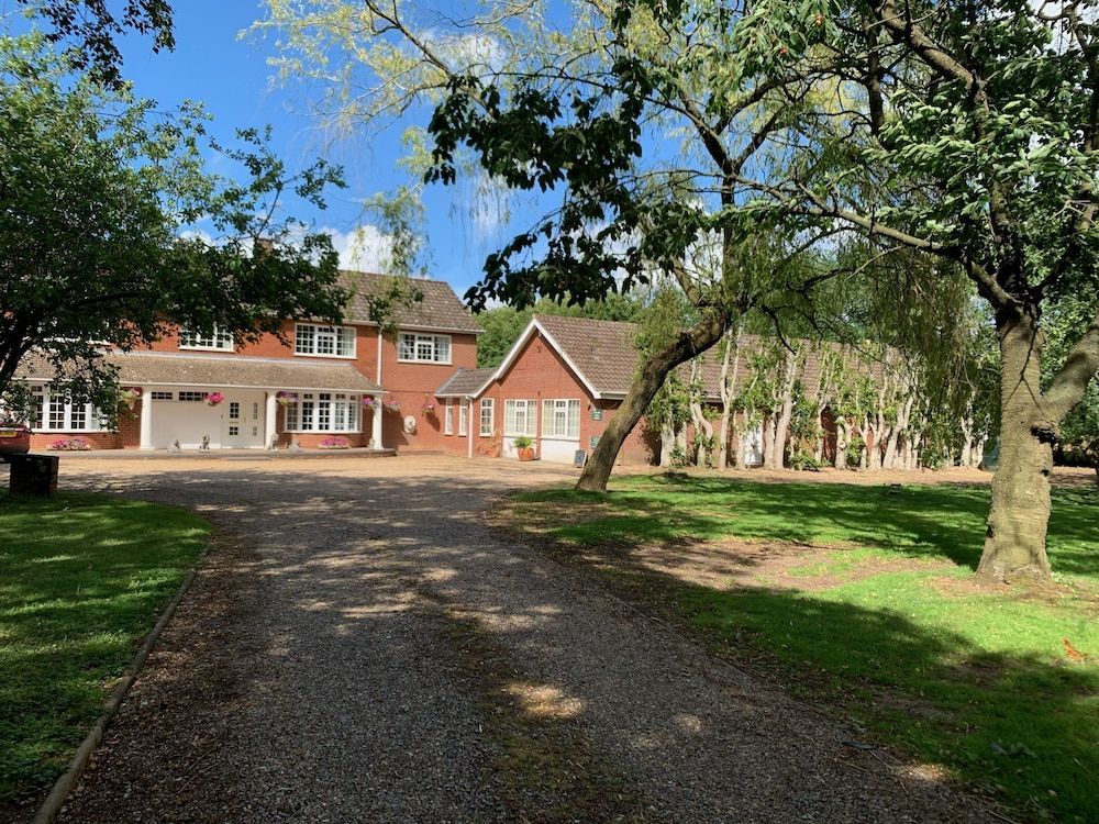 Aldercarr Hall 1