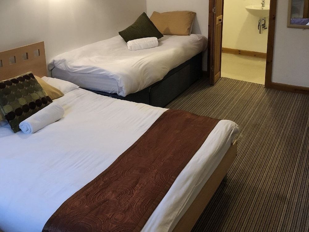 Woodland Lodge 2