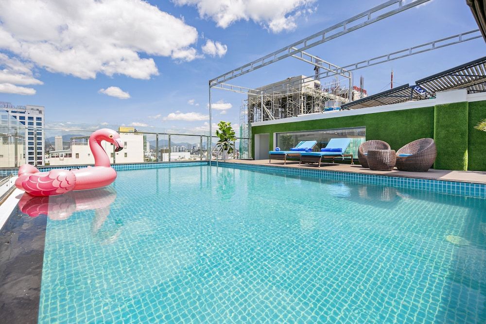 Celina Hotel & Apartment 1