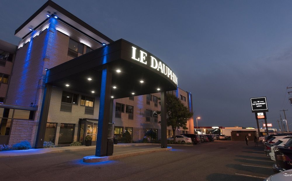 Hôtel & Suites Le Dauphin Québec 1