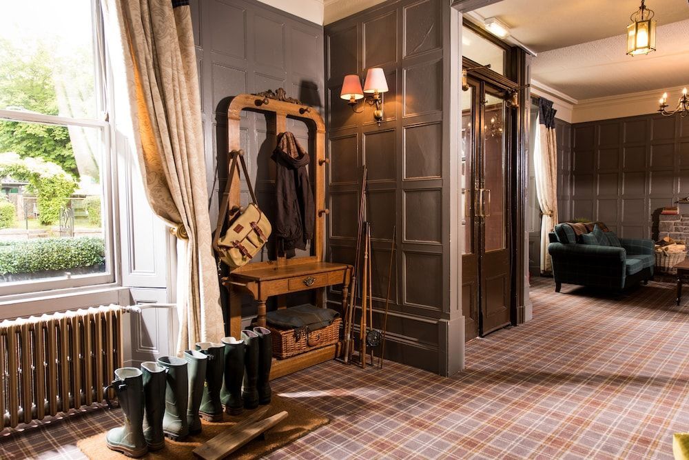 Balmoral Arms 2