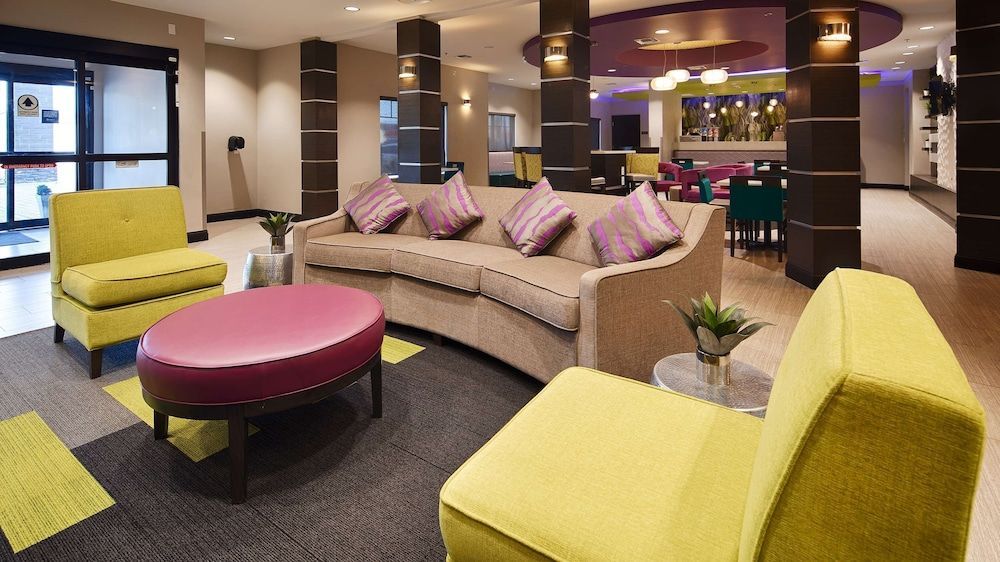 Best Western Plus Prien Lake Hotel & Suites - Lake Charles 1