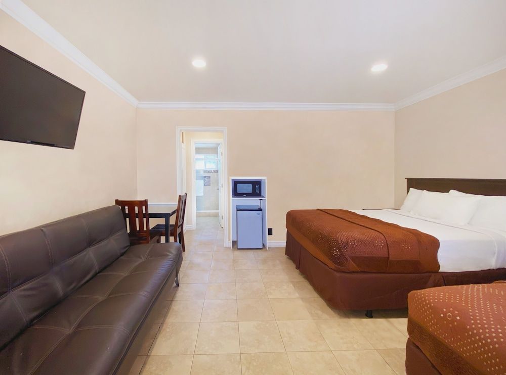 Nite Inn - Walking Distance to Universal Studios Hollywood 1