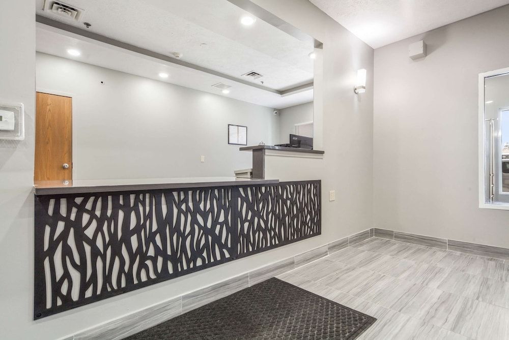 Quality Inn & Suites Omaha Chalco 2