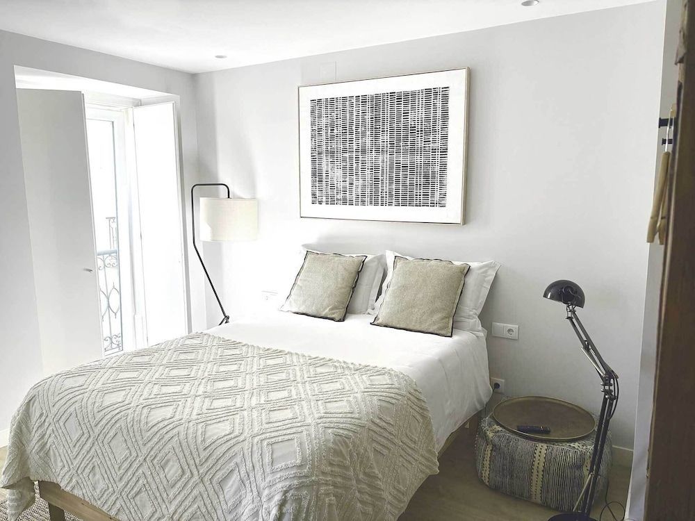 Bairro House Lisbon Charming Suites 1