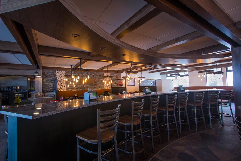 Glacier View Lodge 2