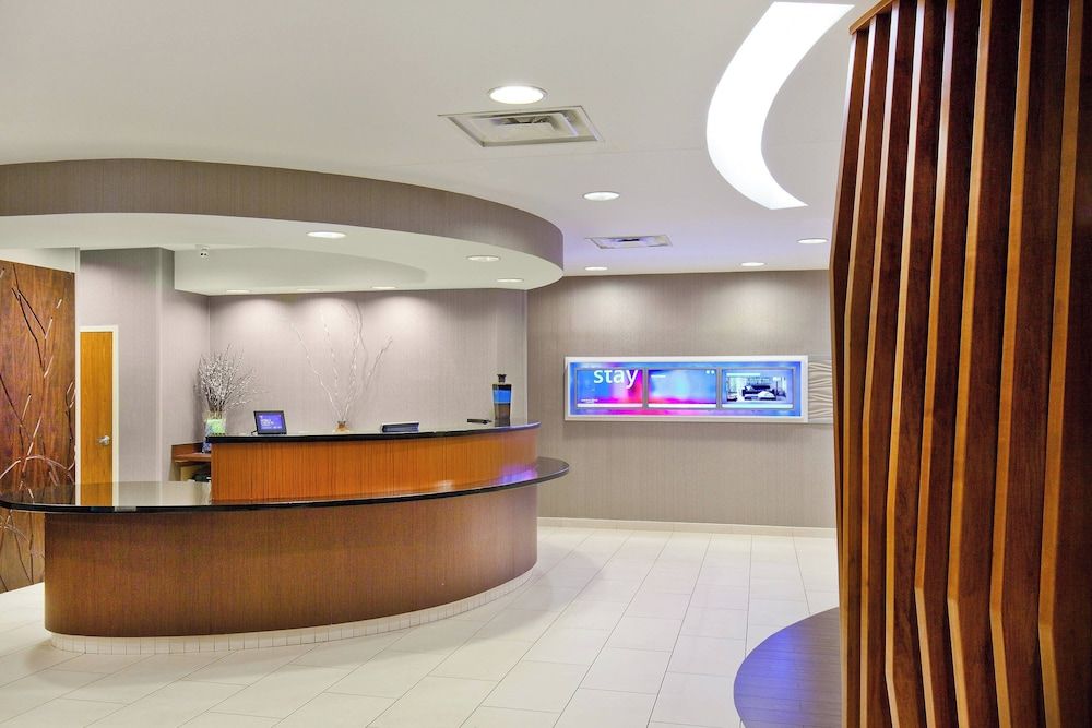 SpringHill Suites Chesapeake Greenbrier 2