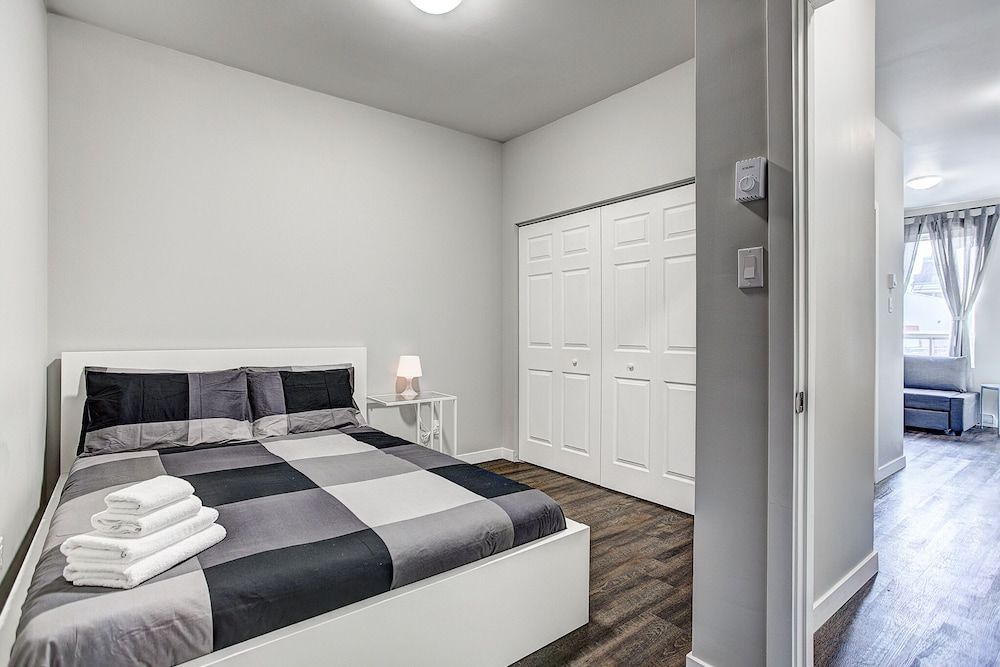 DestinationStays-University of Montreal 1