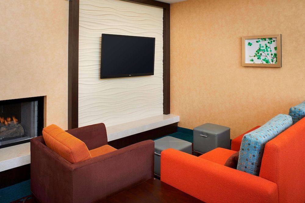Sonesta ES Suites Chicago Waukegan Gurnee 2