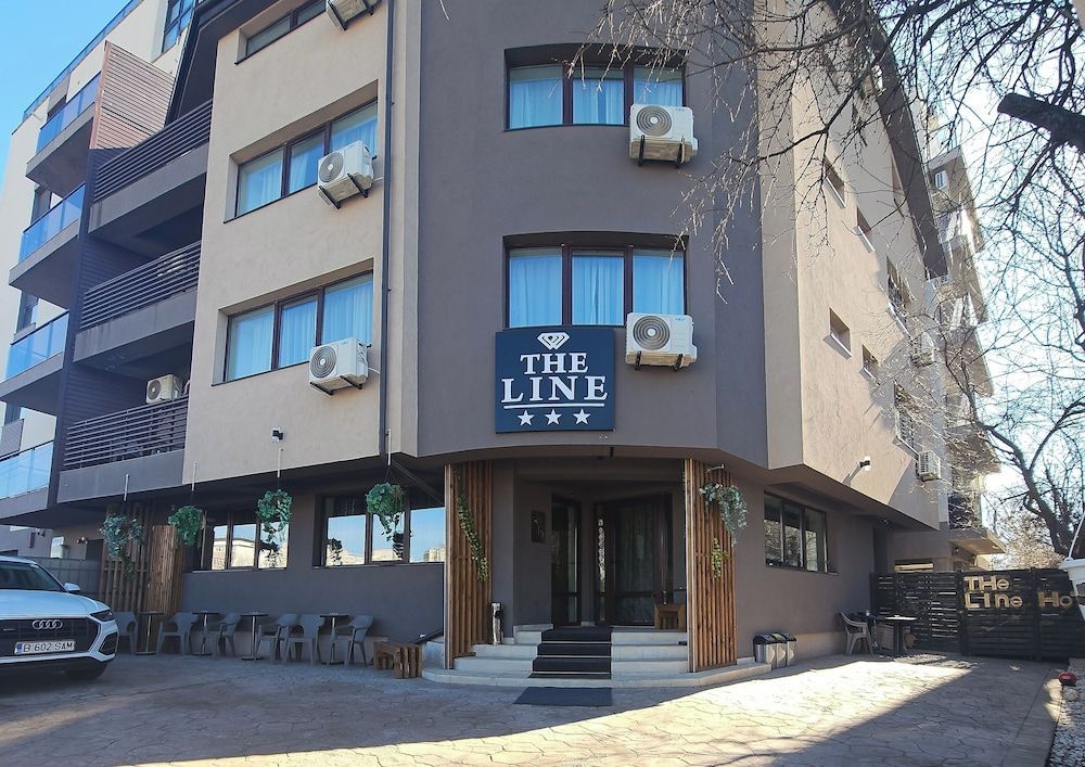 TheLine 1