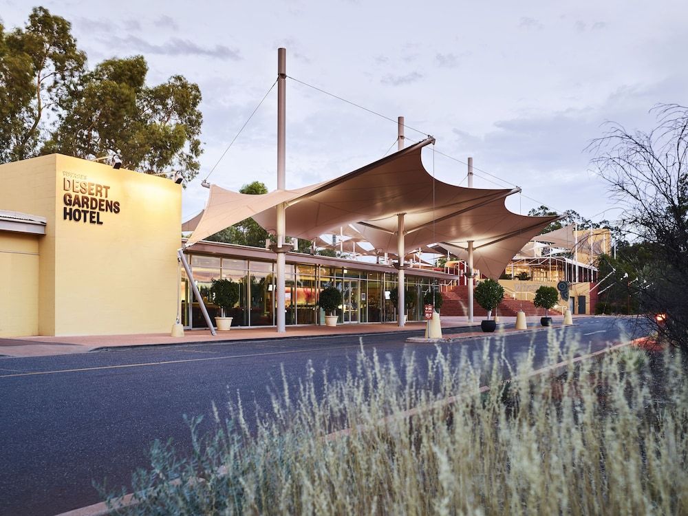 Desert Gardens Hotel 1