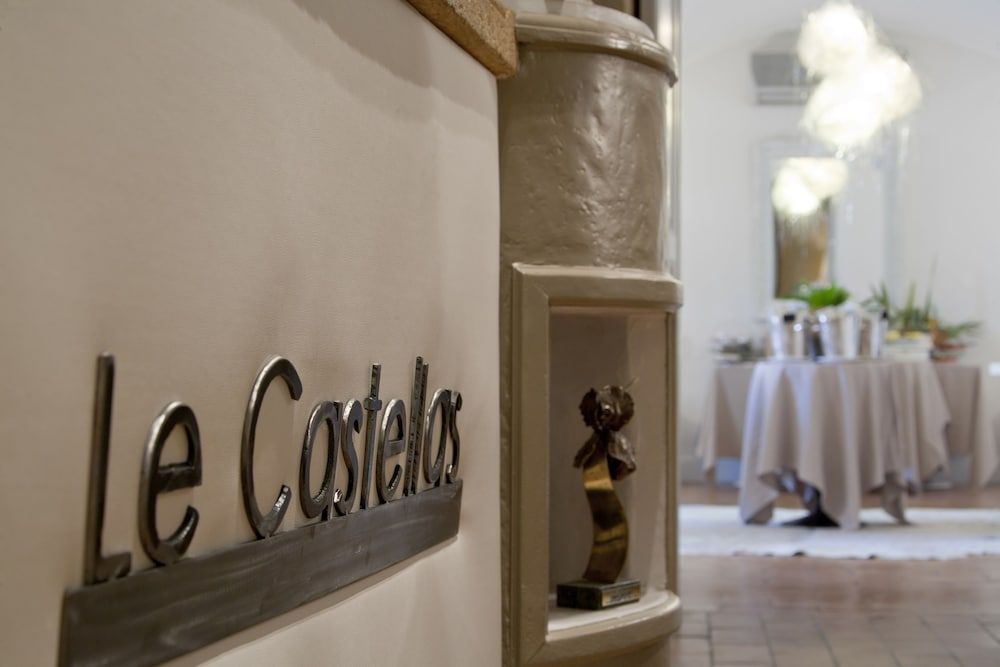 Le Castellas Hotel & SPA - PONT DU GARD - UZES 2