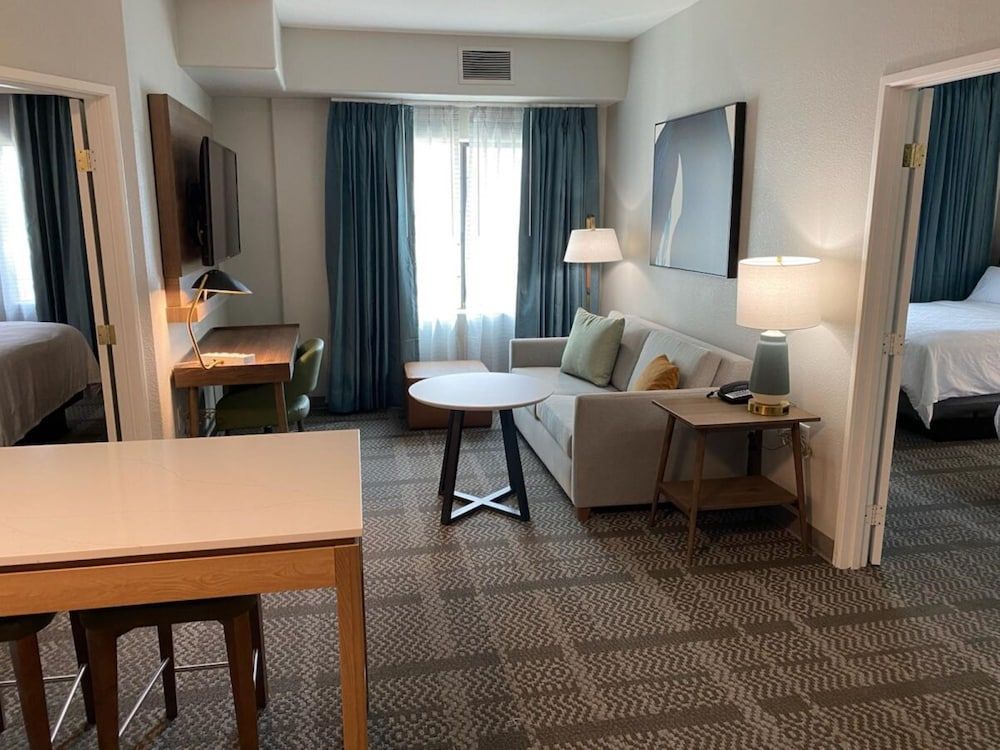 Staybridge Suites PHOENIX - GLENDALE SPORTS DIST by IHG 2