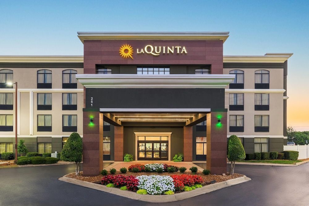 La Quinta by Wyndham Clarksville 1