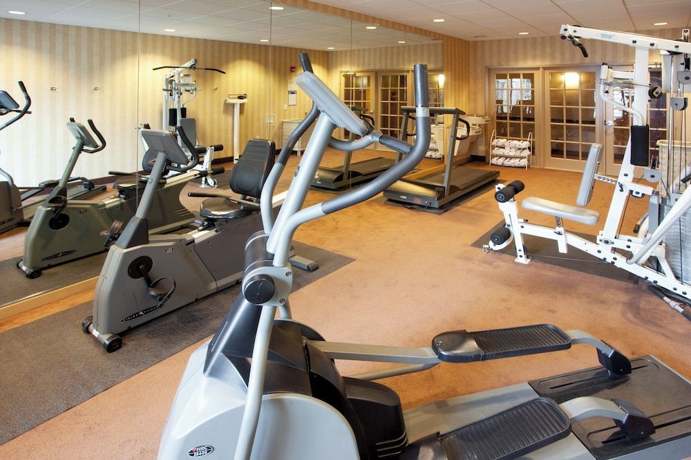 Holiday Inn Express & Suites HAGERSTOWN by IHG 1