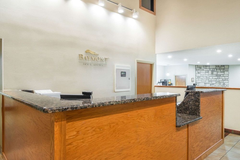 Baymont by Wyndham Metropolis 2