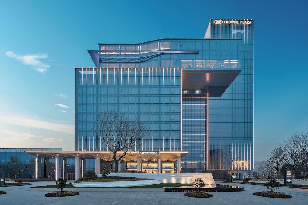 Crowne Plaza Ezhou by IHG 1