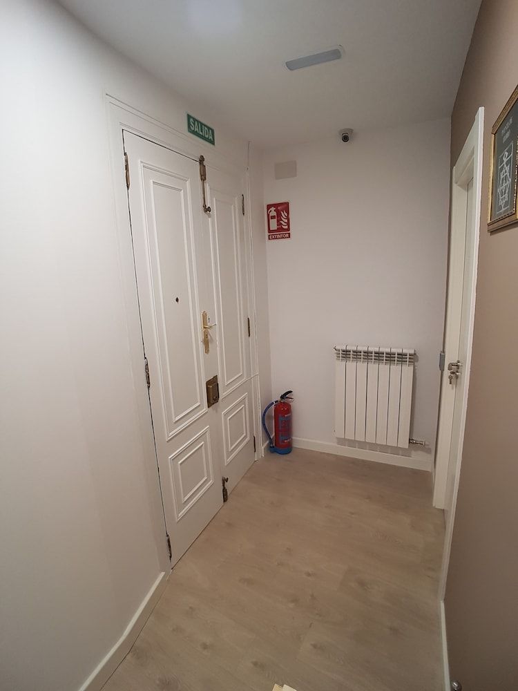 Hostal Puente de Hierro 2