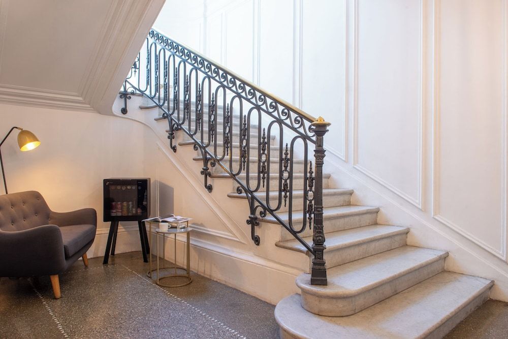 Hôtel Helzear Etoile by Esteem 2