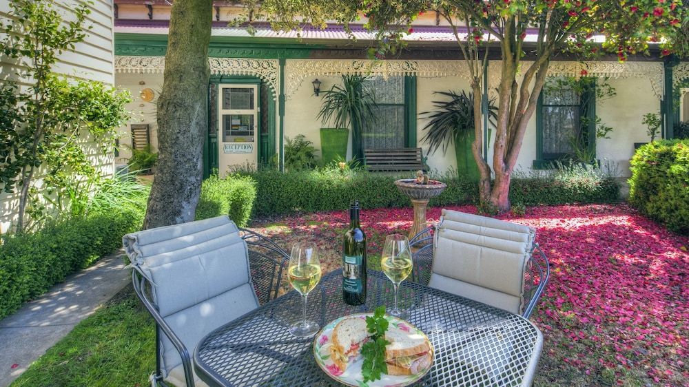 Daylesford Motor Inn Vic Pty Ltd 1
