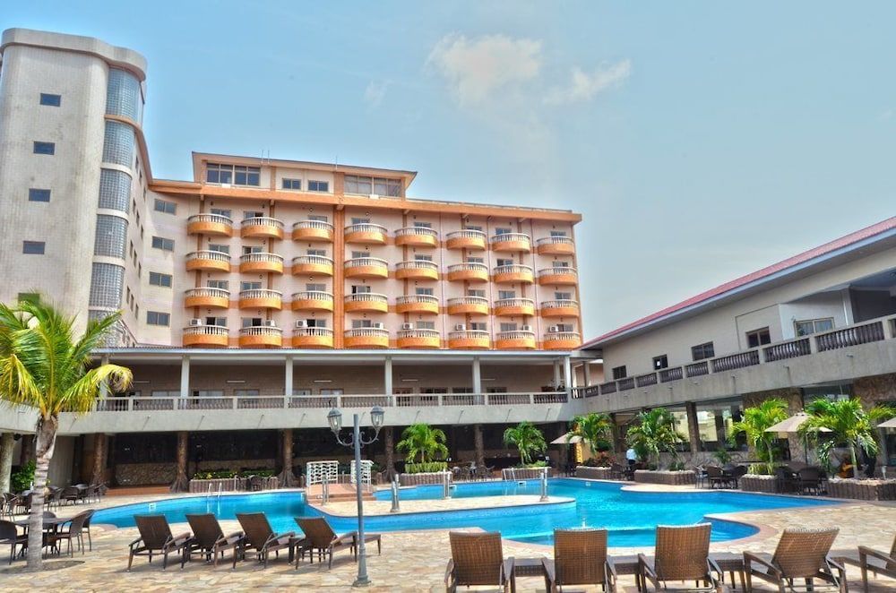 Mensvic Grand Hotel 1