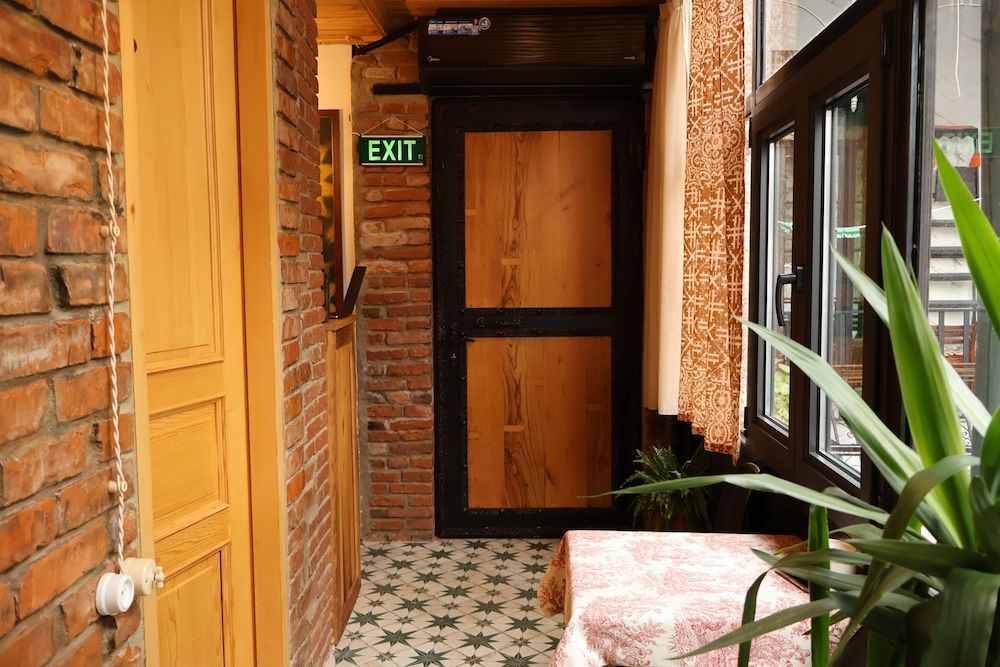 Hotel Commune 1889 2