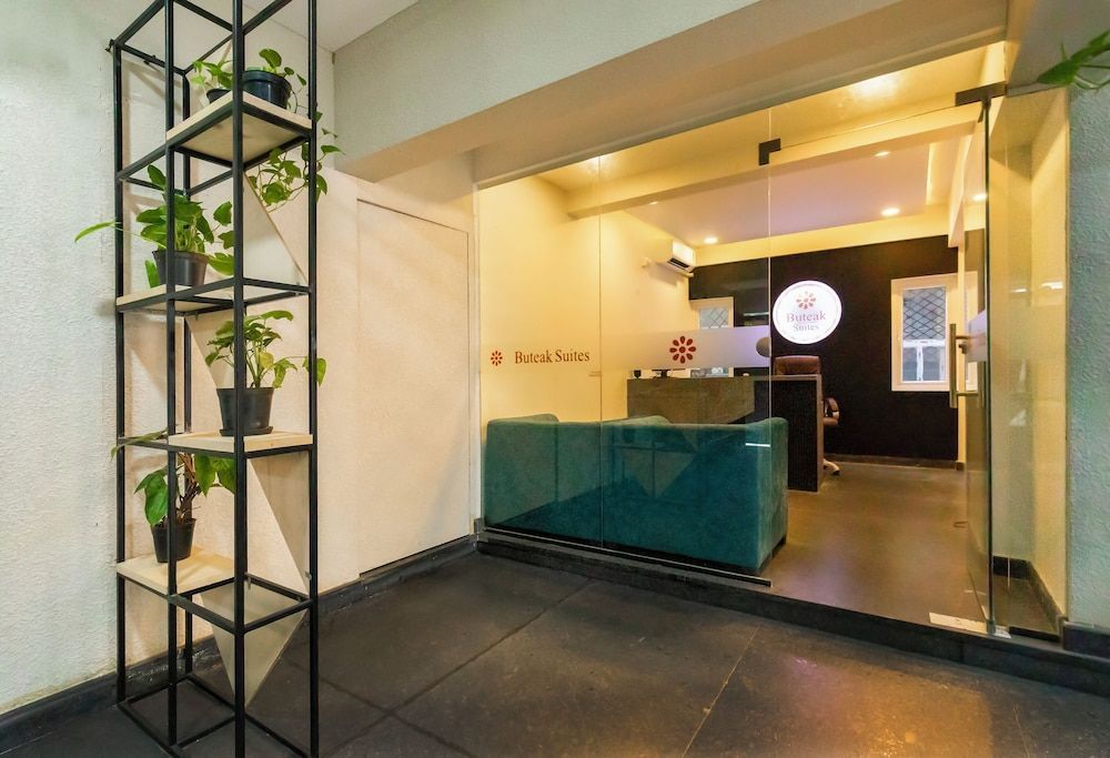 Buteak Suites 2