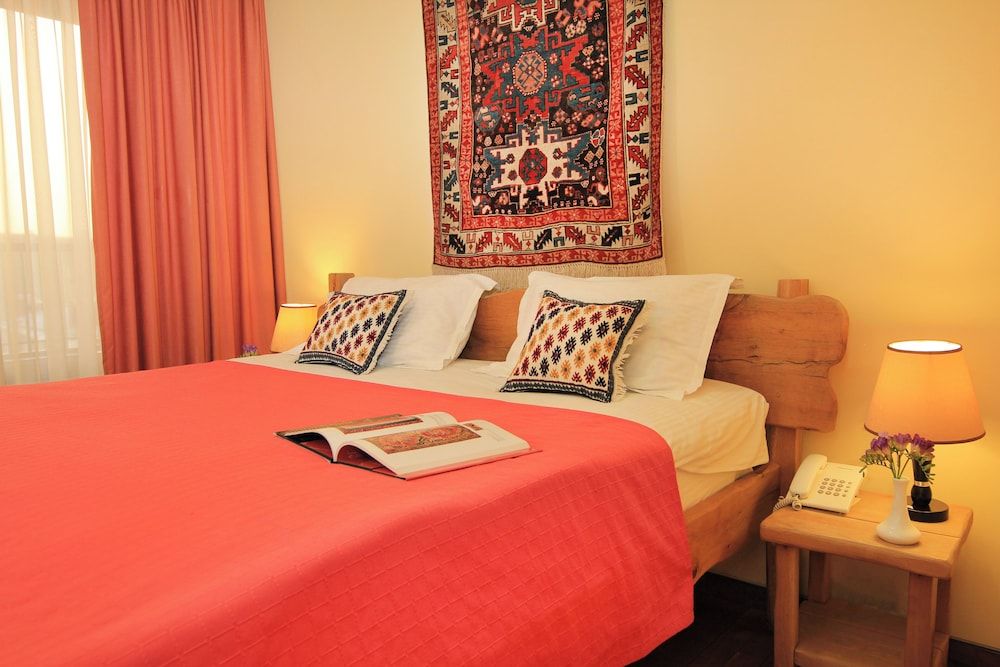 Silk Road Hotel 2