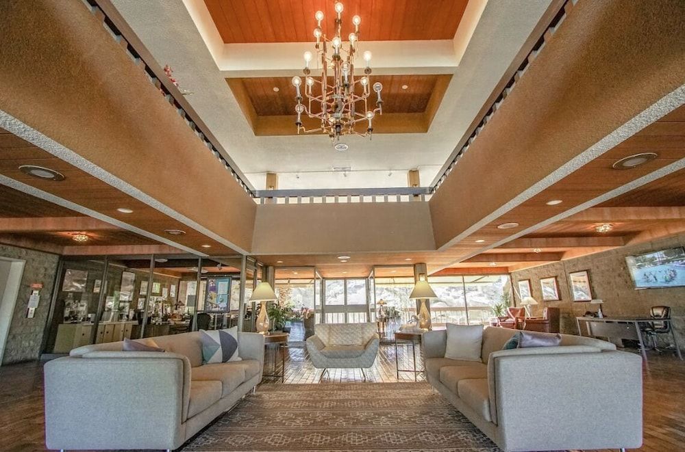 Palm Springs Tennis Club 2