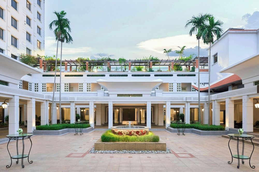 Sheraton Hanoi Hotel 2