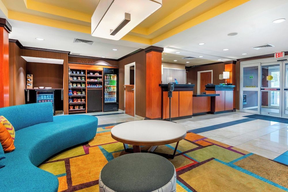 Fairfield Inn & Suites Hooksett 2