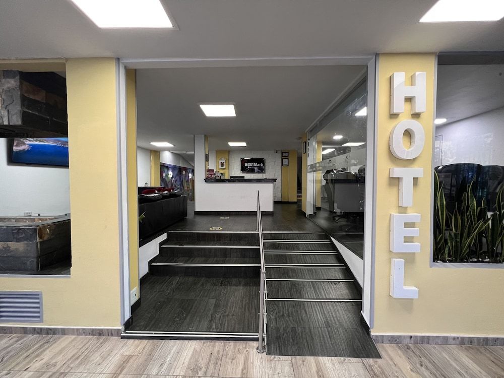 Hotel Bestmark Platino en Chapinero Bogota 2