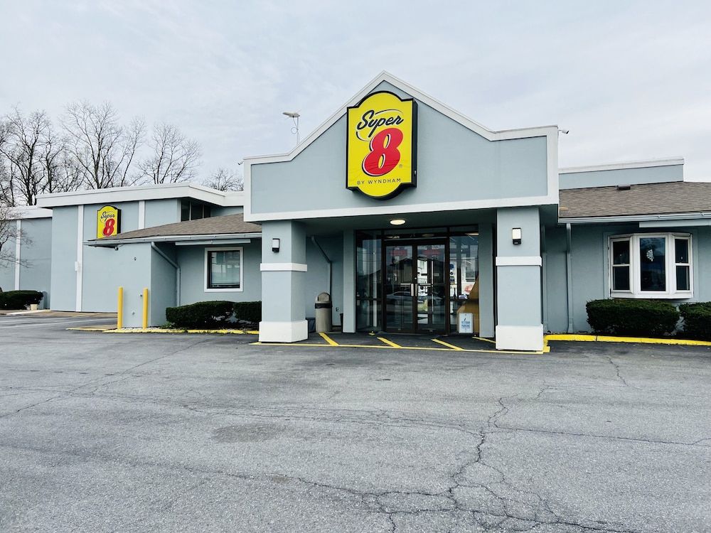 Super 8 by Wyndham Carlisle North 1