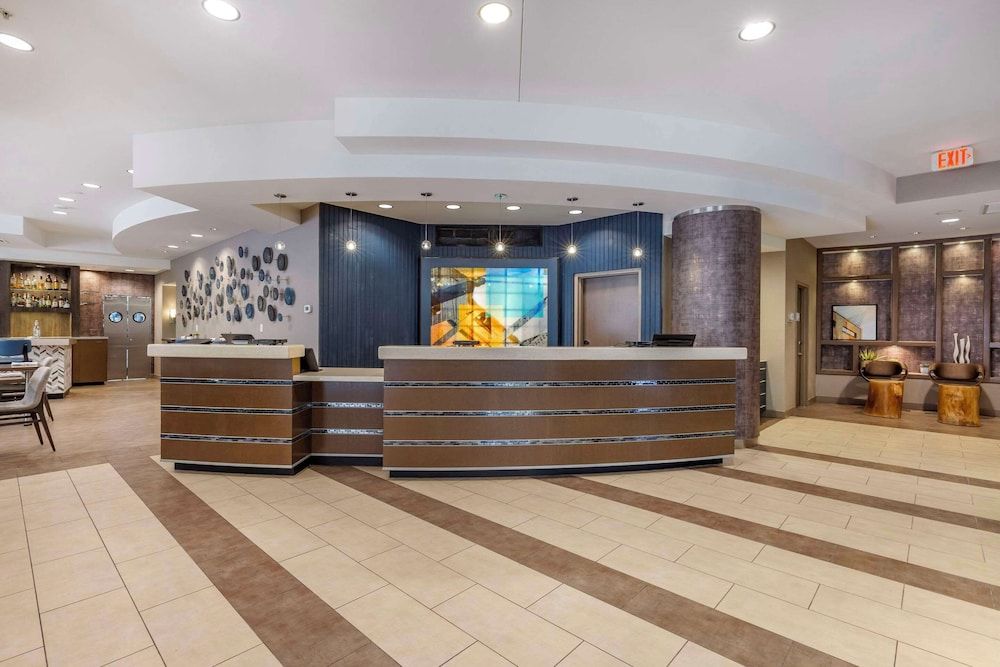 Cambria Hotel Rockville 2