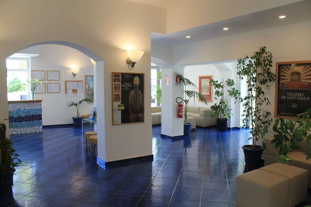 Hotel Residence La Darsena 1