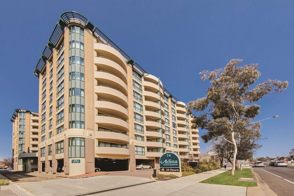 Adina Serviced Apartments Canberra James Court 1