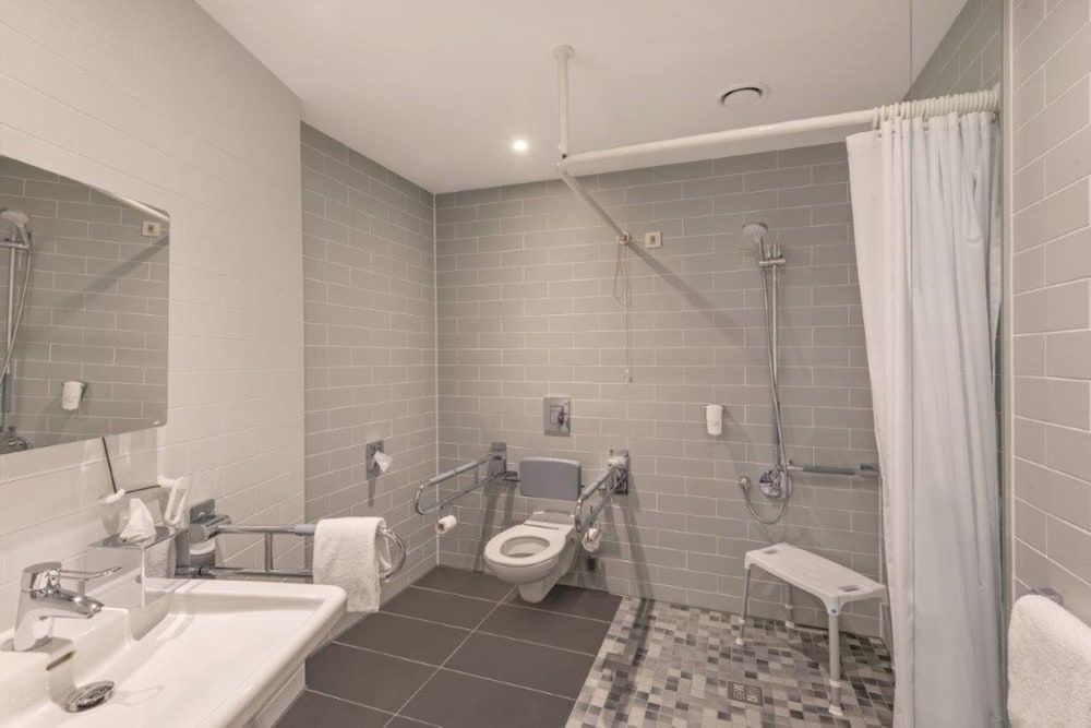 Holiday Inn Express KAISERSLAUTERN by IHG 2