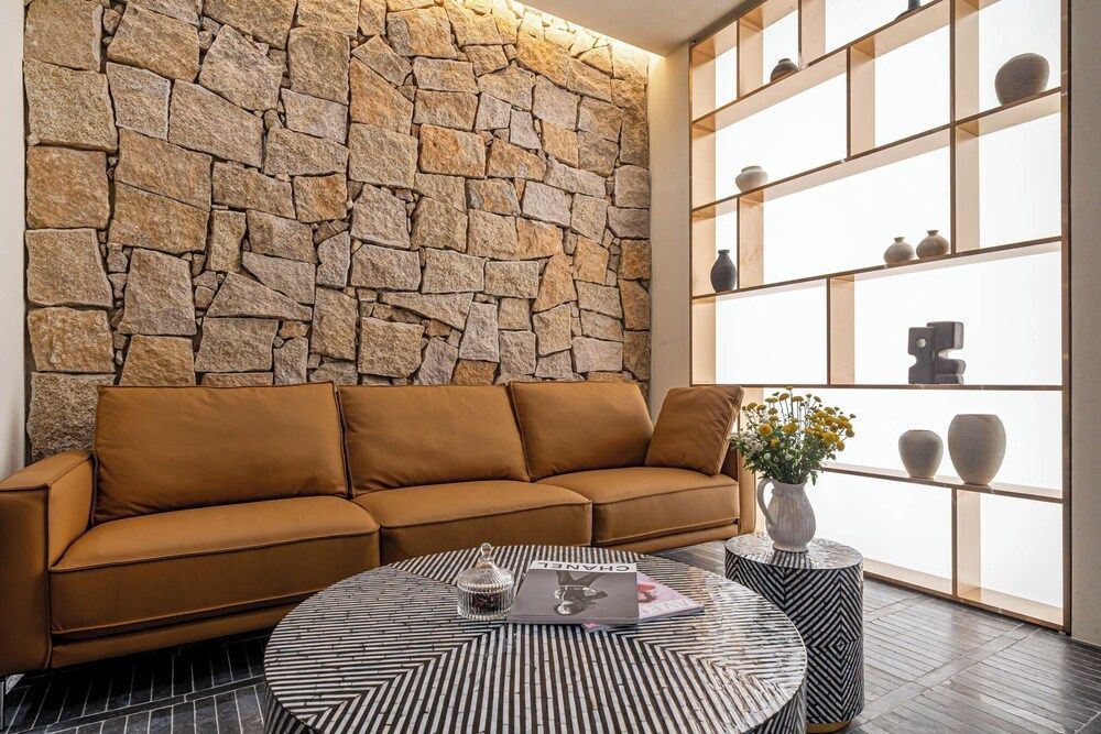 Hound Hotel Daeyeon 1