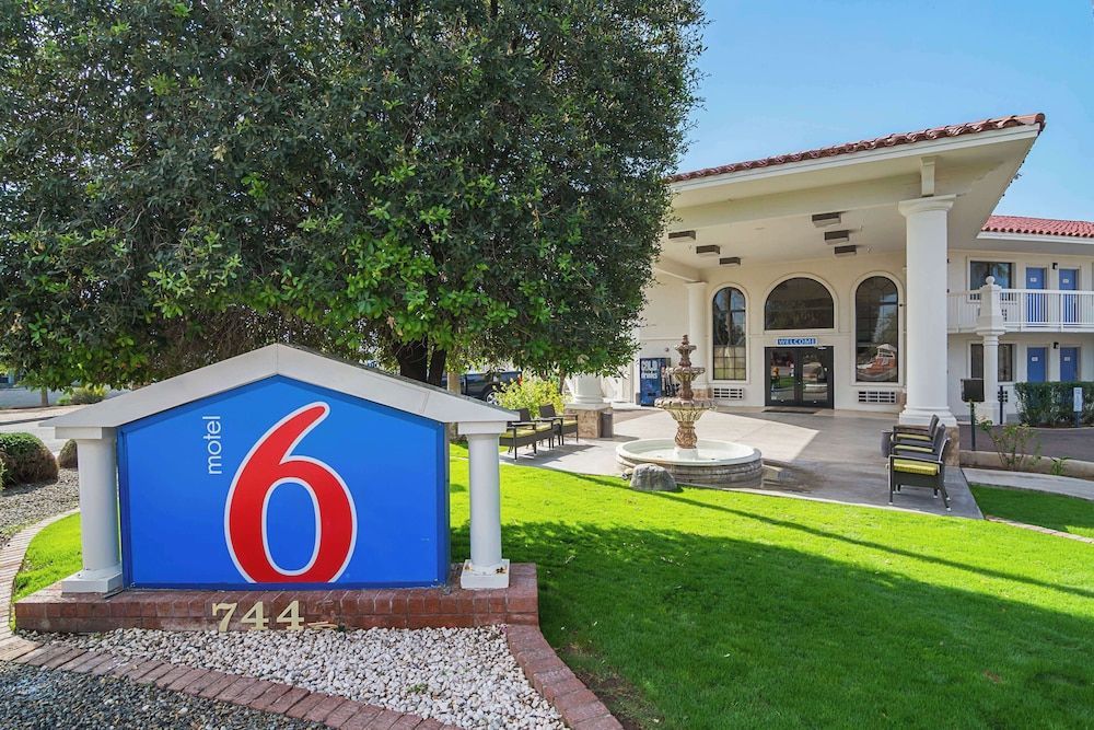 Motel 6 Chandler, AZ 1