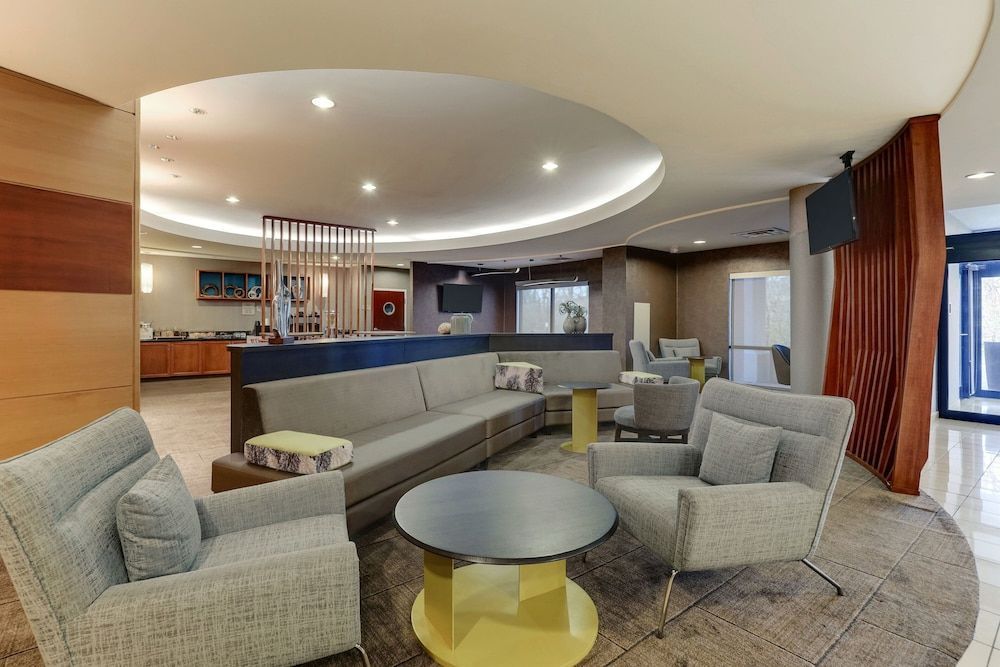 SpringHill Suites Dayton South/Miamisburg 2