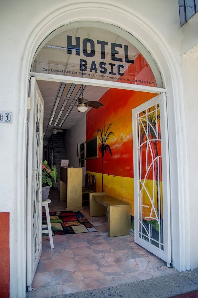 Basic-Hotel 2